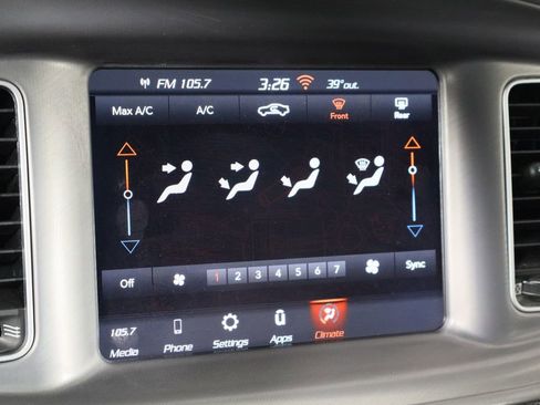 Used 2023 Dodge Charger SXT image 33