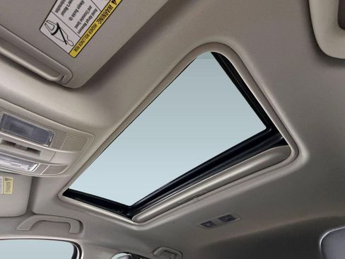 Used 2022 MAZDA CX-5 AWD 2.5 S w/ Premium Package image 14