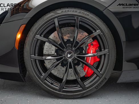 Used 2024 McLaren Artura image 36