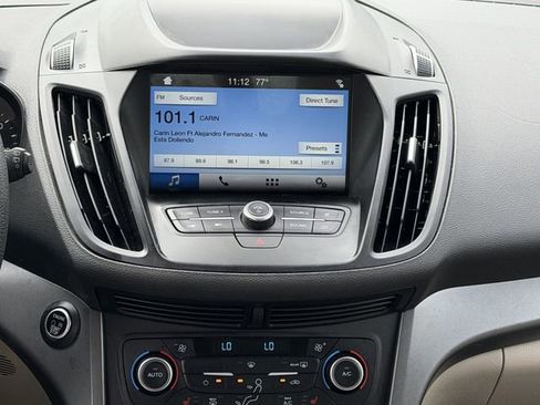 Used 2019 Ford Escape SE image 15