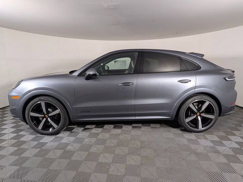 New 2026 Porsche Cayenne GTS AWD/4WD image 2