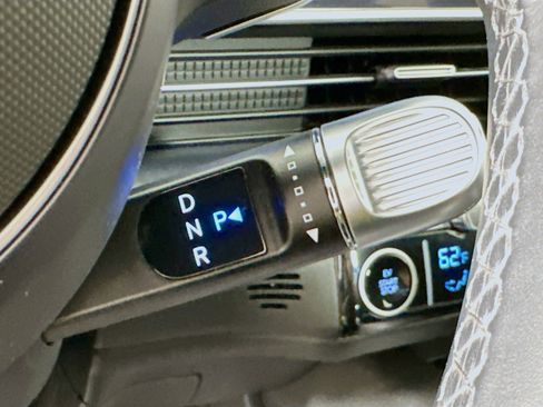 Used 2024 Hyundai Ioniq 6 SE AWD/4WD image 25