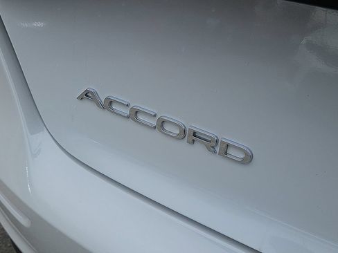 Certified 2023 Honda Accord EX image 11