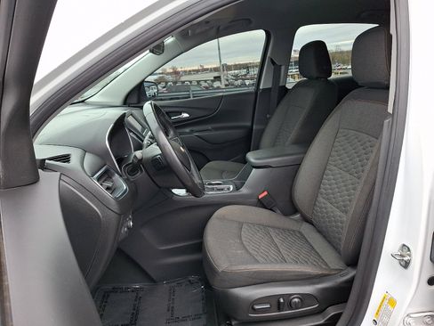 Used 2021 Chevrolet Equinox LT image 13