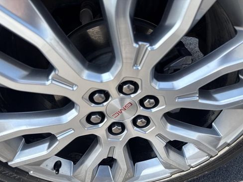 Used 2024 GMC Acadia Denali w/ Super Cruise Package AWD/4WD image 54