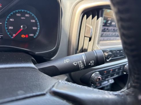 Used 2016 Chevrolet Colorado Z71 image 13