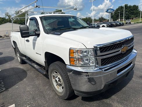 Used 2012 Chevrolet Silverado 2500 W/T w/ Snow Plow Prep Package AWD/4WD image 5