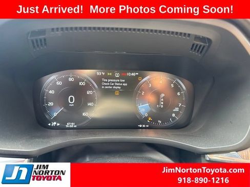 Used 2021 Volvo XC60 T5 Inscription w/ Advanced Package AWD/4WD image 11