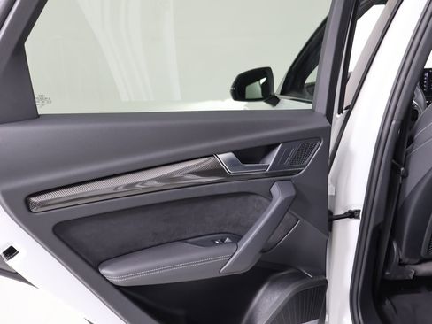 Used 2024 Audi SQ5 Premium Plus w/ Premium Plus Package image 24