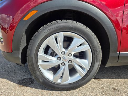 Used 2024 Buick Encore GX Preferred FWD image 17