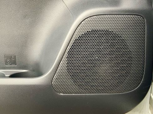 Used 2023 Toyota Tacoma TRD Off-Road w/ Technology Package image 55