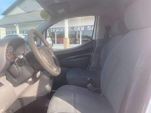 Used 2020 Nissan NV200 S FWD image 10