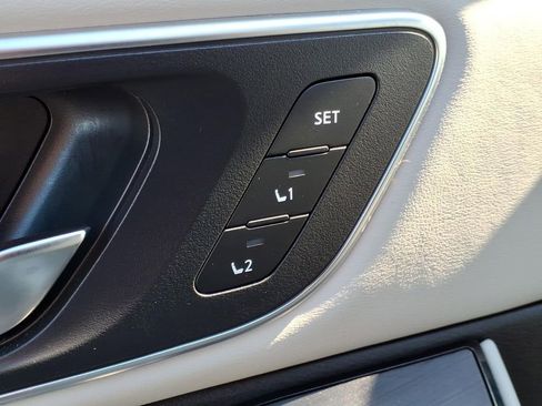 Used 2021 Nissan Rogue SL image 14