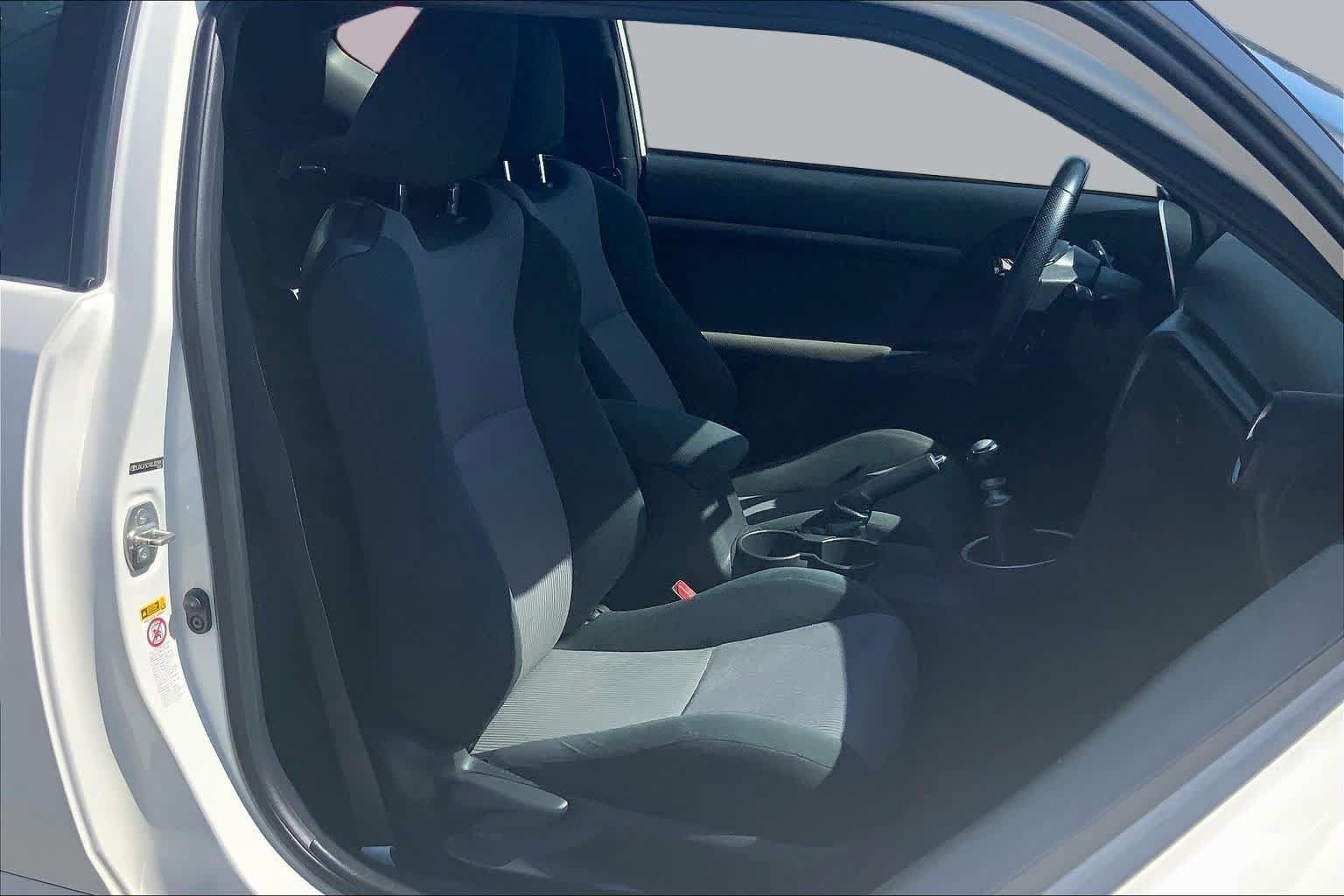 Used 2016 Scion tC FWD image 9