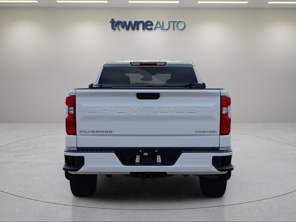 Used 2024 Chevrolet Silverado 1500 Custom AWD/4WD image 5