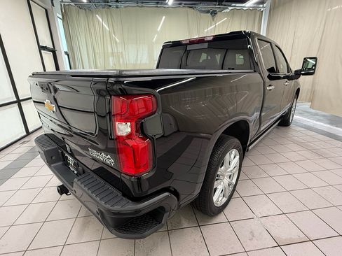 Certified 2025 Chevrolet Silverado 1500 High Country w/ High Country Premium Package image 5