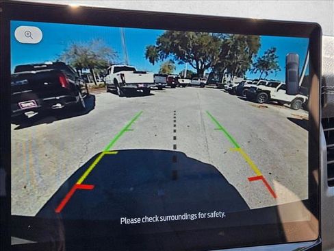 Used 2024 Ford Expedition Max XLT image 13