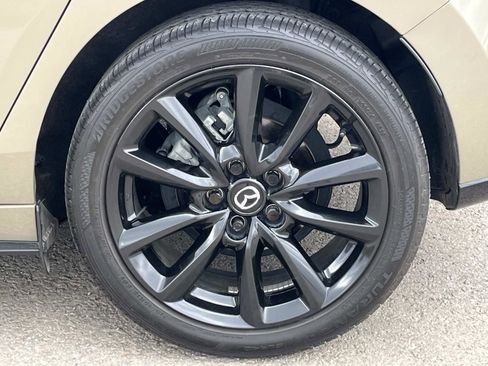 Used 2024 MAZDA MAZDA3 s image 12