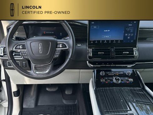 Used 2022 Lincoln Navigator Black Label image 15