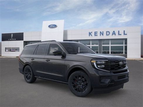 New 2025 Ford Expedition Platinum w/ Stealth Performance Package image 7
