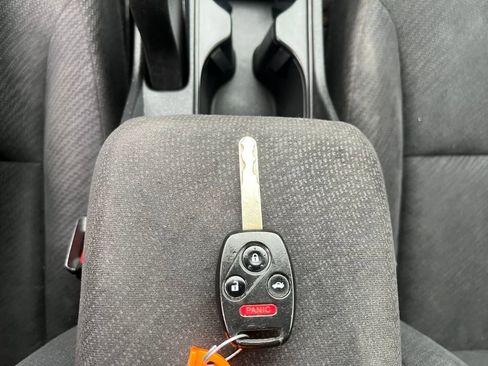 Used 2013 Honda Civic LX image 36