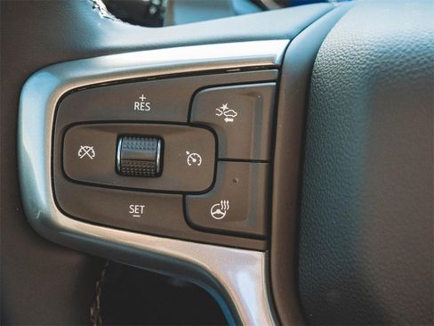 Used 2024 Chevrolet Silverado 1500 LTZ w/ LTZ Convenience Package II image 35