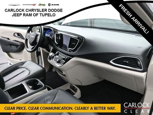 Used 2020 Chrysler Pacifica Touring-L Plus w/ Advanced Safetytec Group image 39
