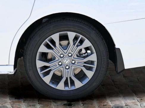 New 2025 Honda Odyssey Touring image 33