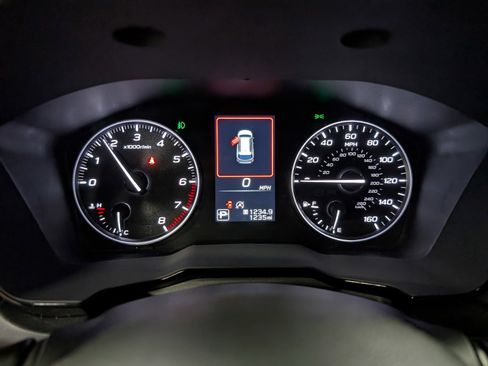 Used 2025 Subaru Outback Premium image 10