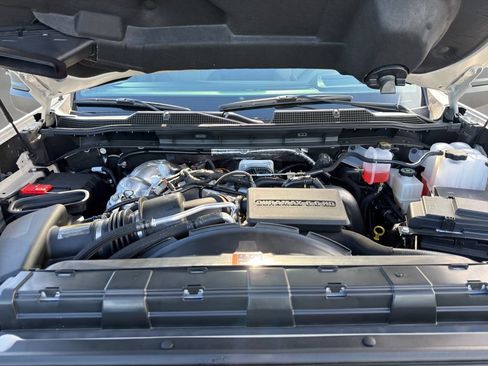 New 2026 Chevrolet Silverado 2500 ZR2 w/ LPO, Dark Essentials Package AWD/4WD image 21