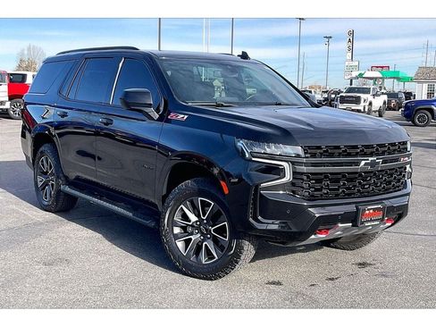 Used 2022 Chevrolet Tahoe Z71 image 2