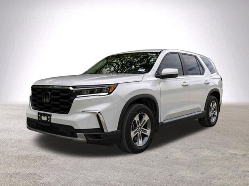 Used 2023 Honda Pilot EX-L image 5