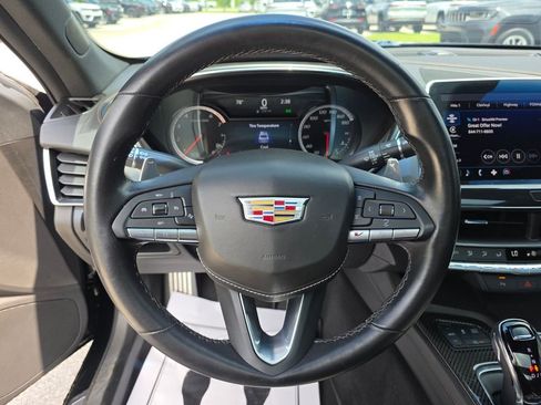 Used 2023 Cadillac CT5 V RWD image 26