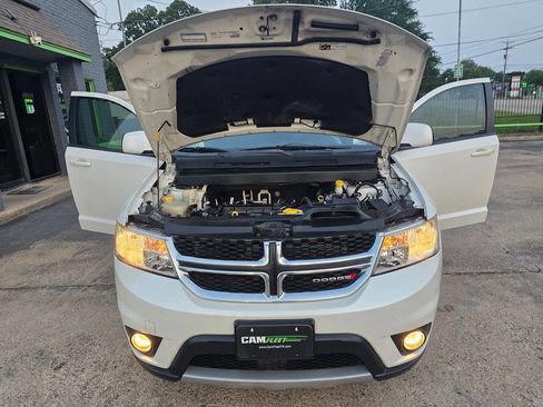 Used 2016 Dodge Journey SXT image 43