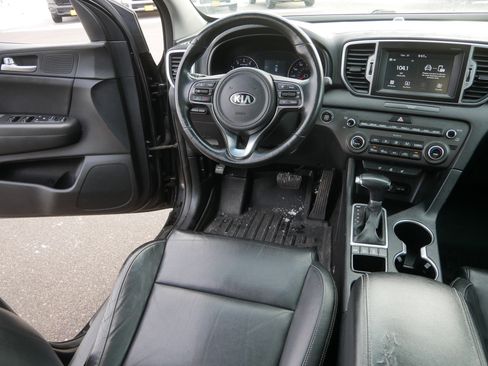 Used 2017 Kia Sportage EX w/ EX Premium Package image 9