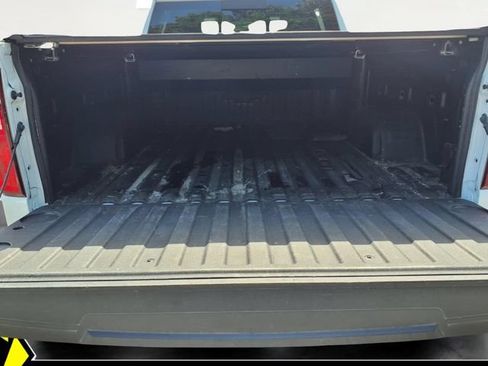 Used 2025 Chevrolet Silverado 1500 LTZ AWD/4WD image 12