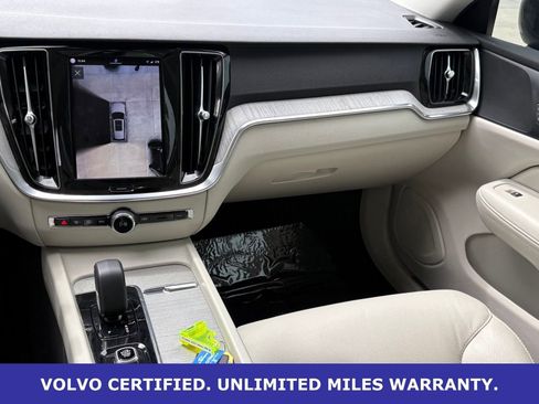 Certified 2025 Volvo V60 B5 Cross Country Plus AWD/4WD image 15