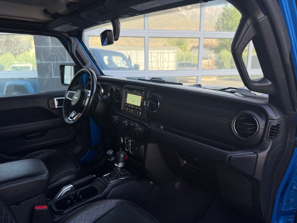 Used 2023 Jeep Gladiator Overland AWD/4WD image 45