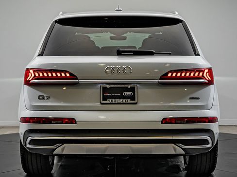Certified 2023 Audi Q7 3.0T Premium w/ Convenience Package AWD/4WD image 6