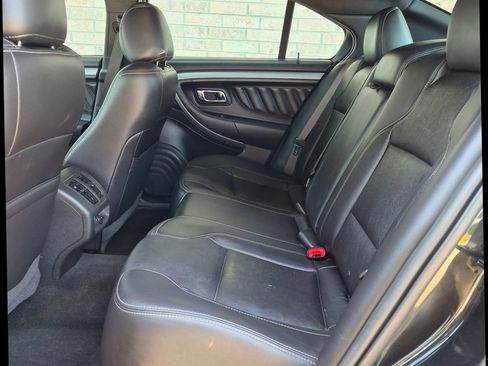 Used 2015 Ford Taurus SEL w/ Equipment Group 201A FWD image 19