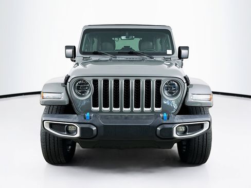 Used 2022 Jeep Wrangler Sahara w/ Safety Group image 2