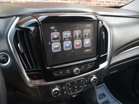 Used 2019 Chevrolet Traverse LT w/ LT Premium Package image 22