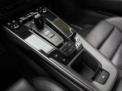 Used 2020 Porsche 911 Carrera S w/ Sport Package image 25