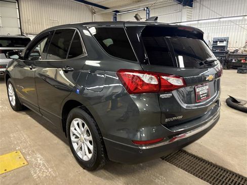 Used 2019 Chevrolet Equinox LT image 4