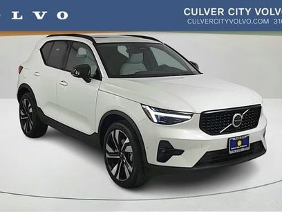 Certified 2026 Volvo XC40 B5 Ultra w/ Climate Package