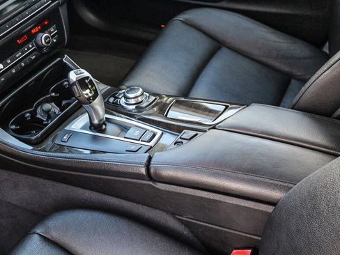 Used 2011 BMW 535i Sedan image 7