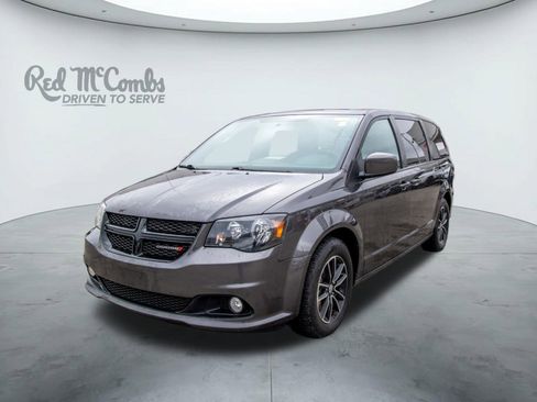 Used 2018 Dodge Grand Caravan SE image 1