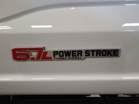 Used 2025 Ford F250 Lariat w/ Lariat Ultimate Package image 31