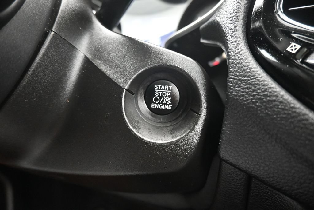 Used 2019 Jeep Compass Latitude AWD/4WD image 20