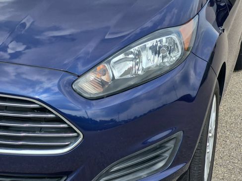 Used 2016 Ford Fiesta SE w/ Cold Weather Package FWD image 11